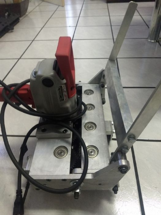 ENGARGOLADORA PARA LAMINA KR-18